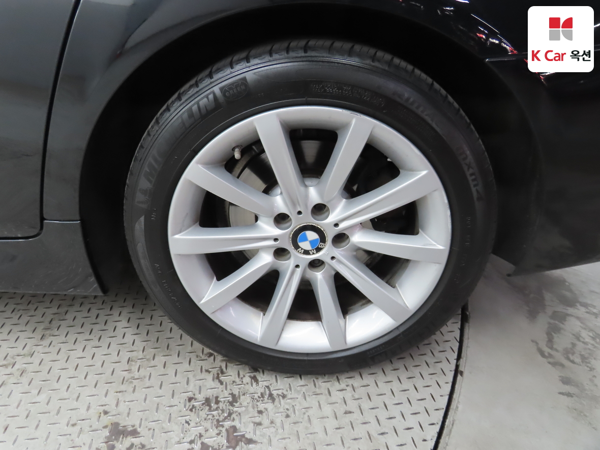 BMW 5 Series - 50