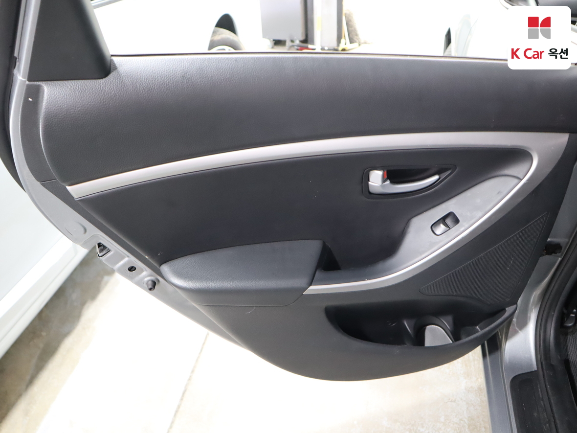 Hyundai i30 - 23