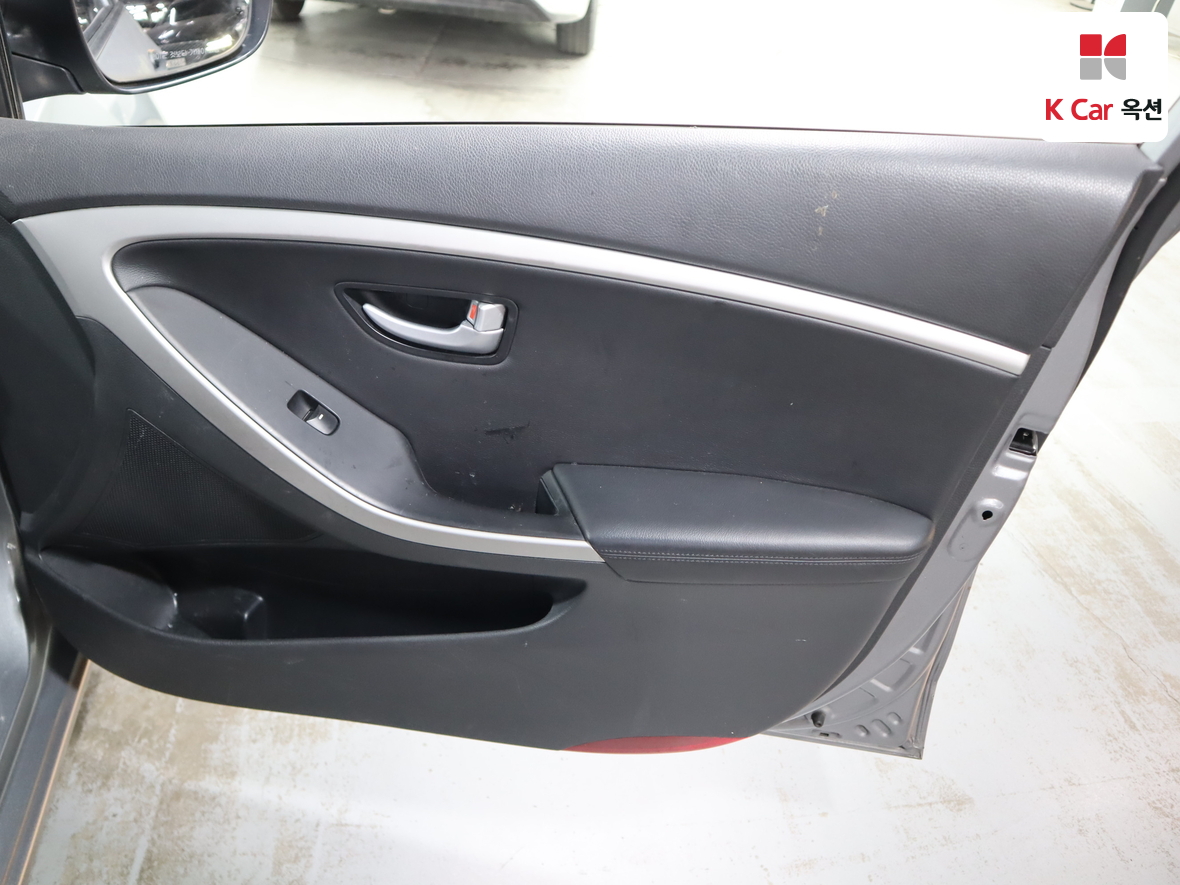 Hyundai i30 - 30
