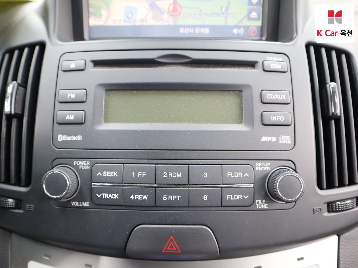 Hyundai Elantra - 15