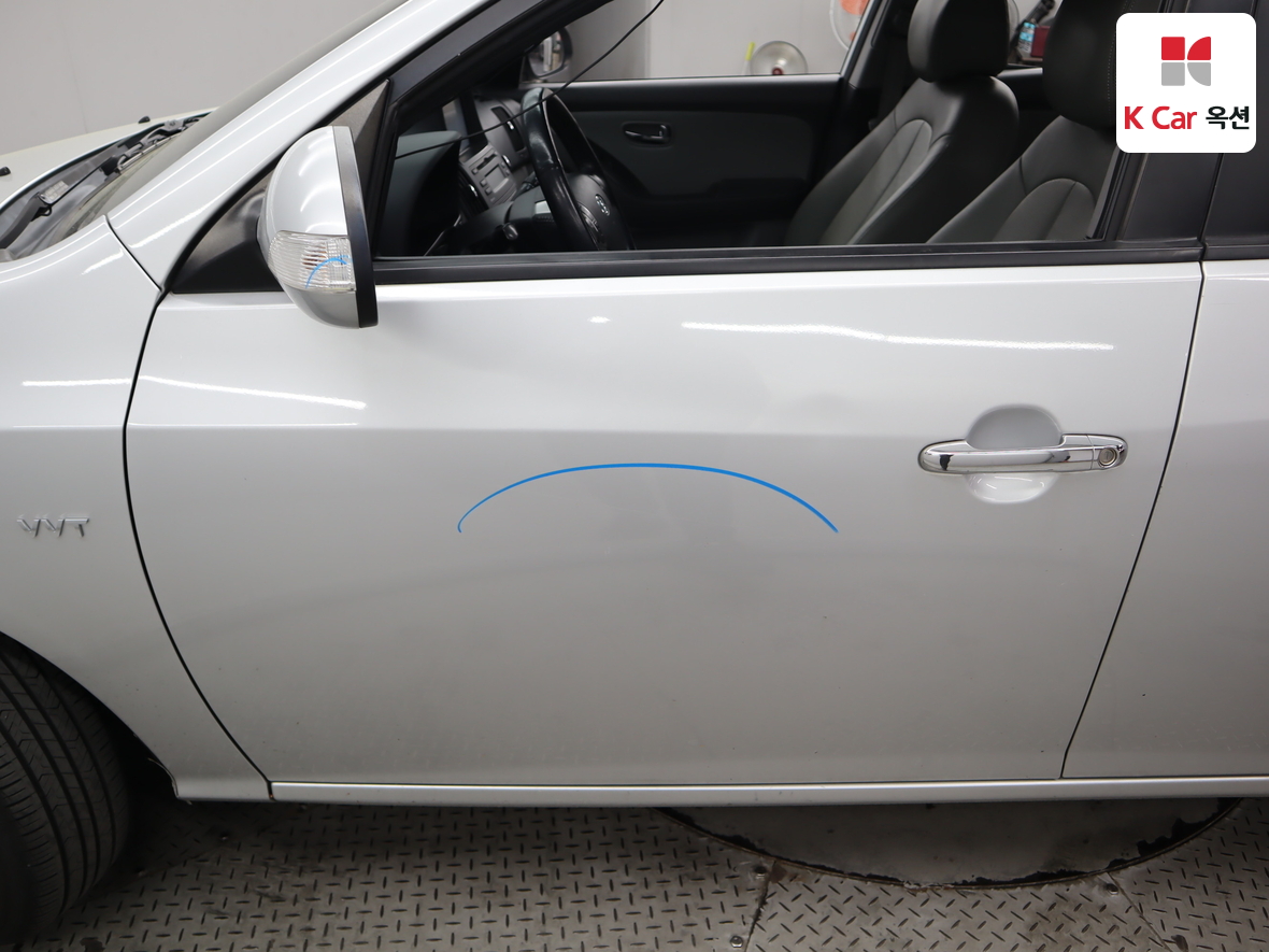 Hyundai Elantra - 36