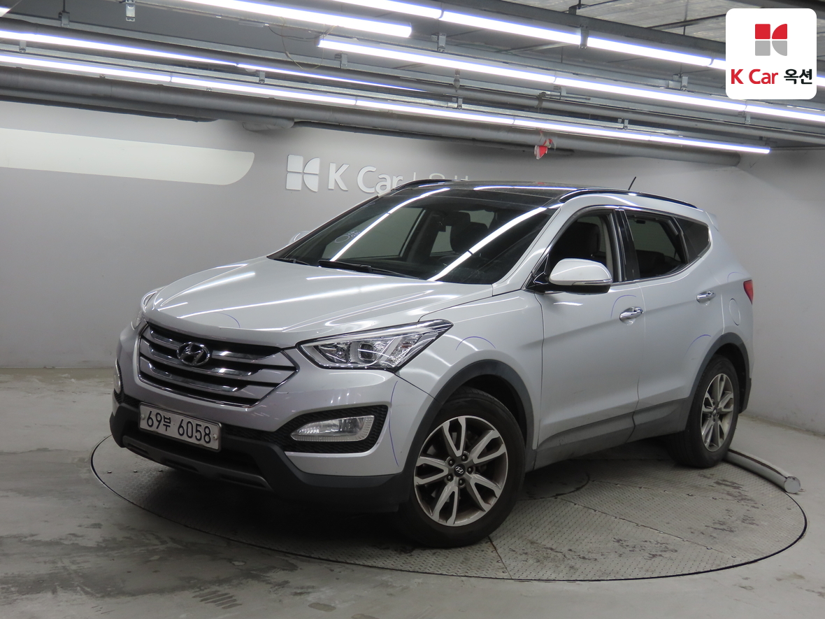 Hyundai Santa Fe - 1