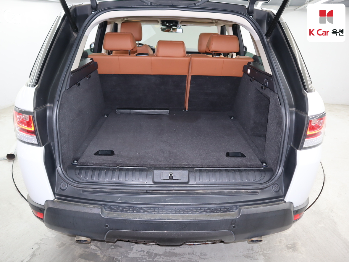 Land Rover Range Rover - 26
