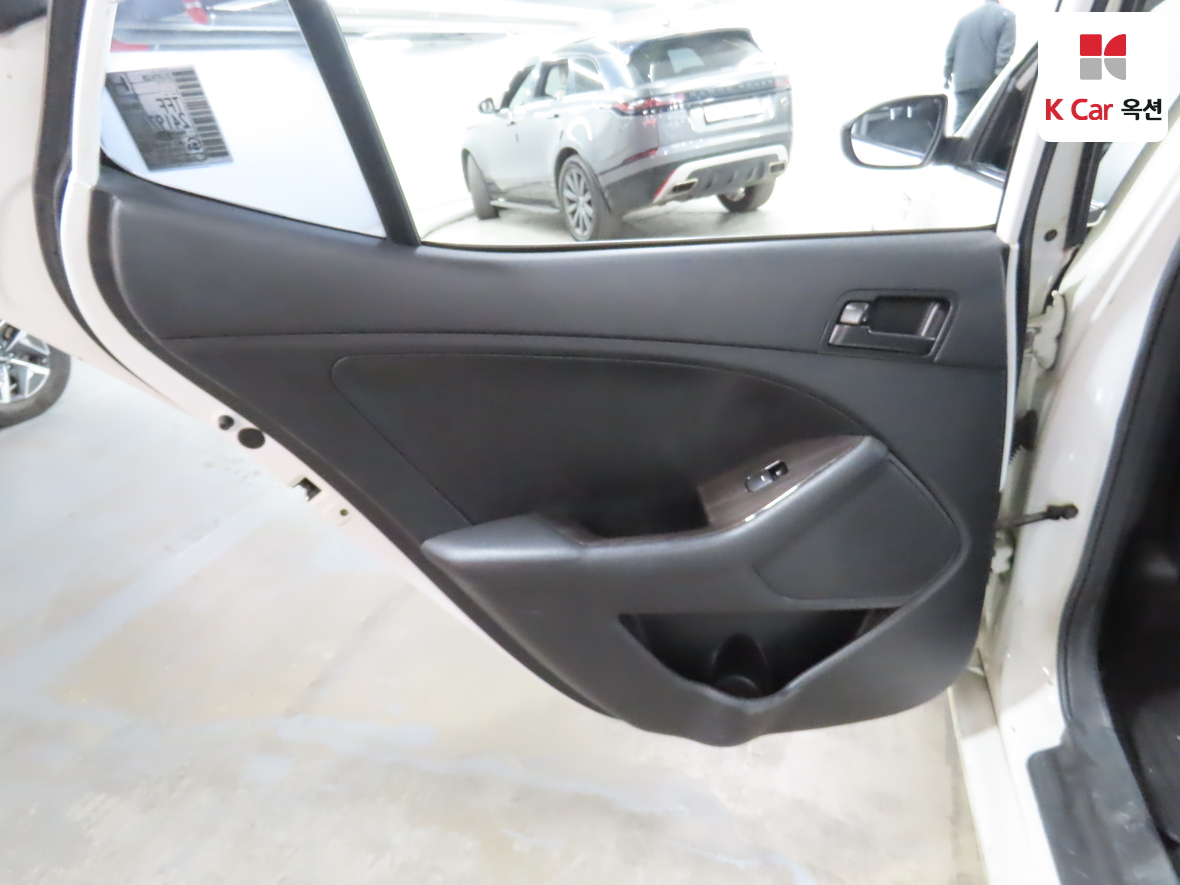 Kia K5 - 21