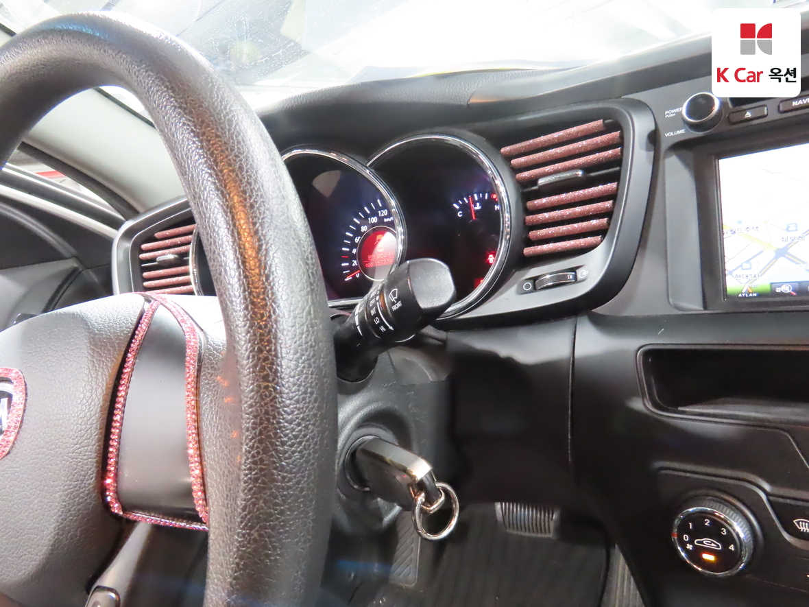 Kia K5 - 11