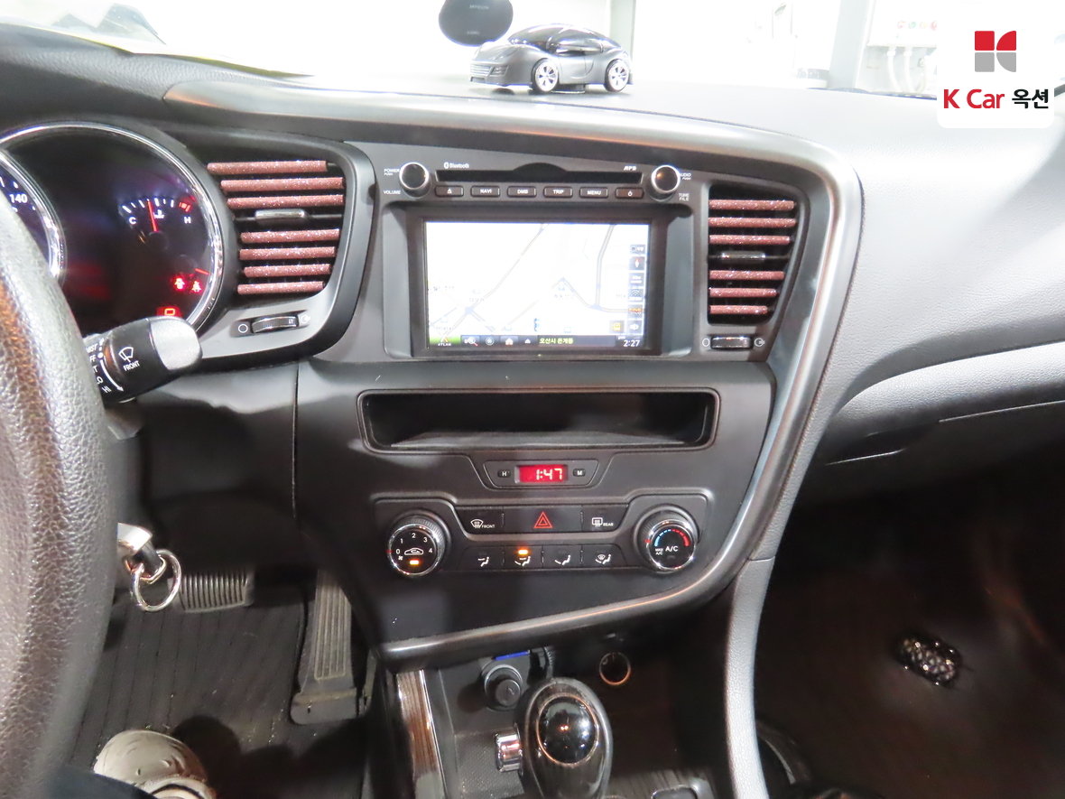 Kia K5 - 6