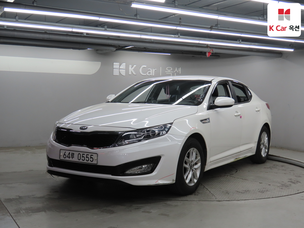 Kia K5 - 1