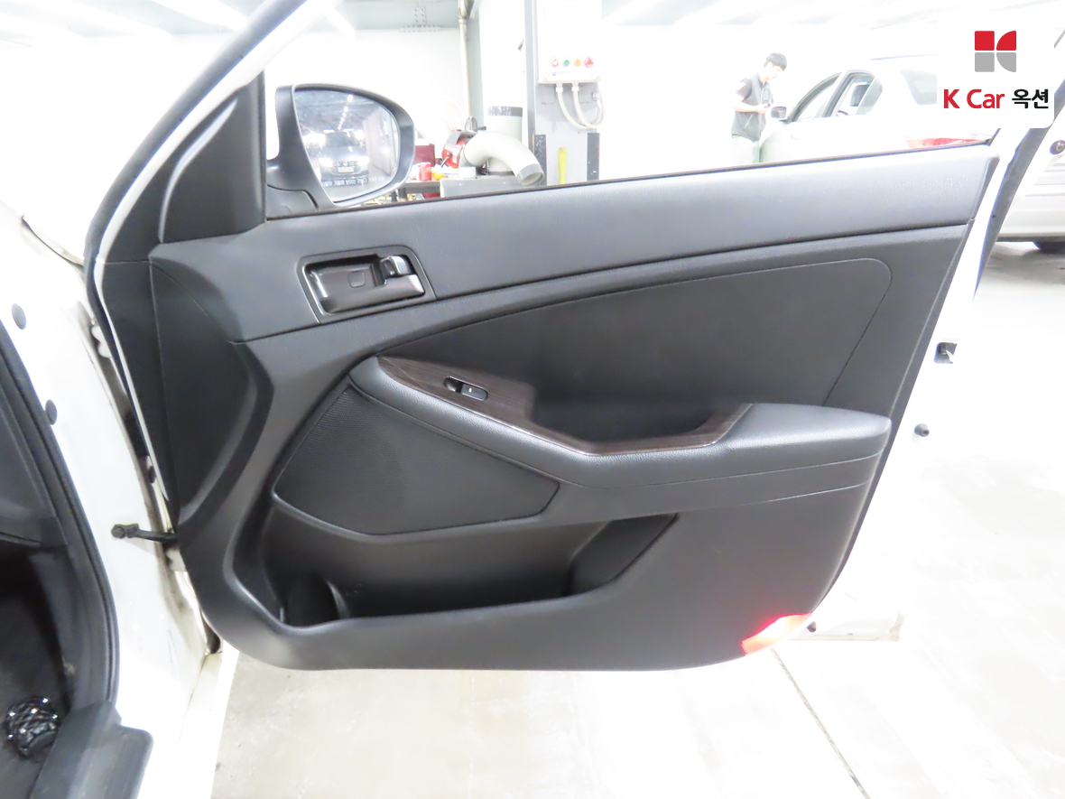 Kia K5 - 27