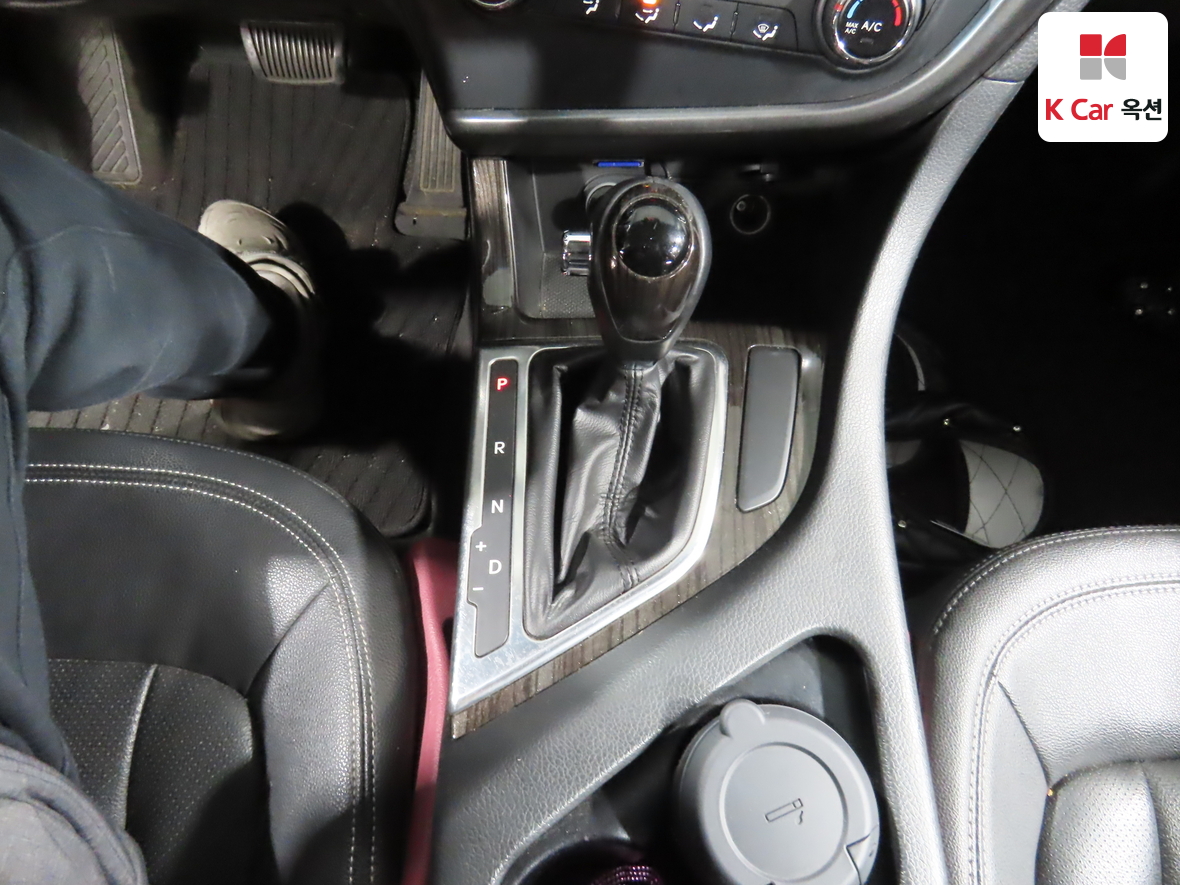 Kia K5 - 16