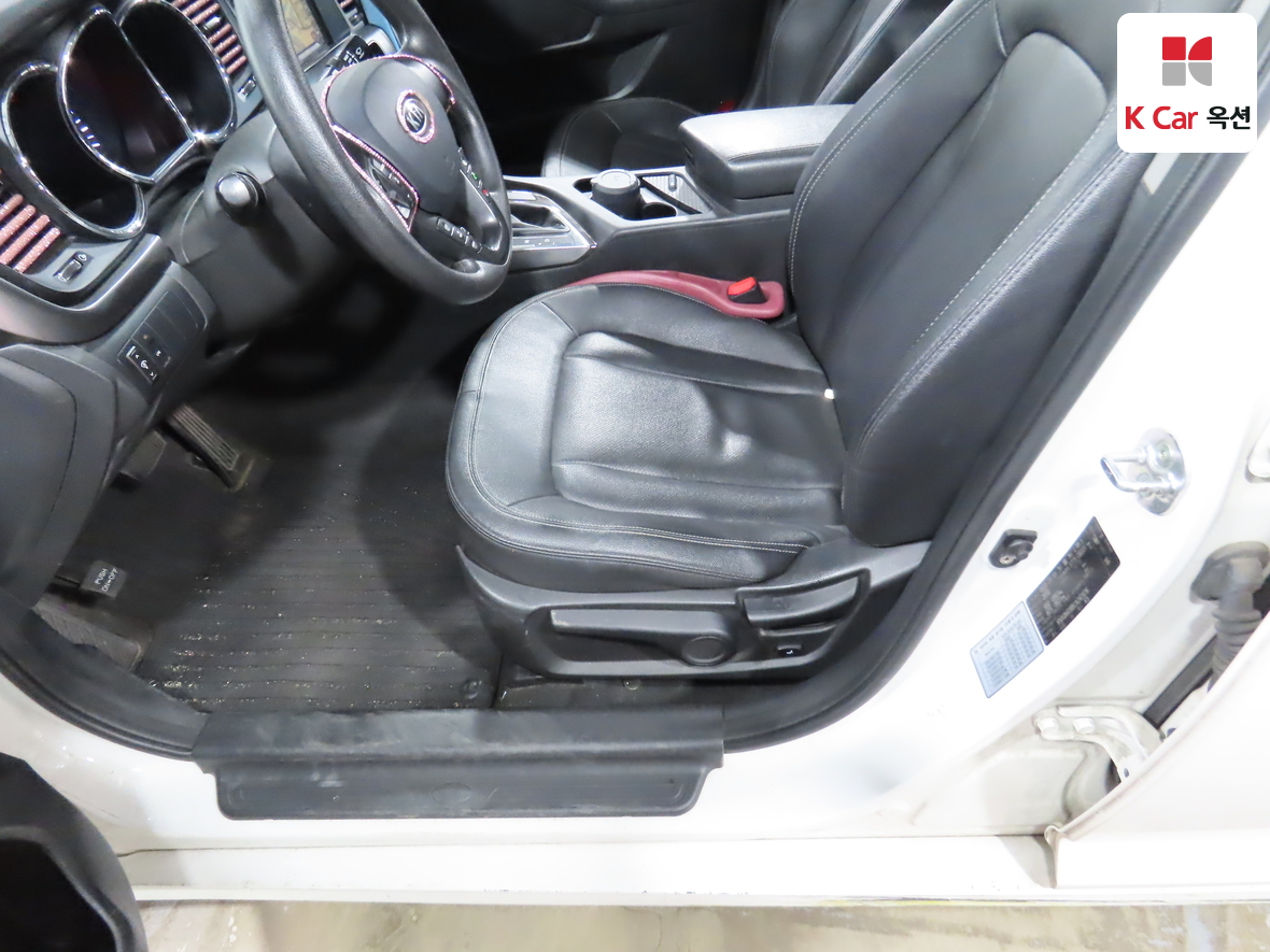 Kia K5 - 17