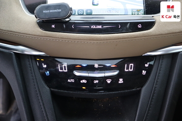 2018 - cadillac xt5