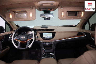 2018 - cadillac xt5
