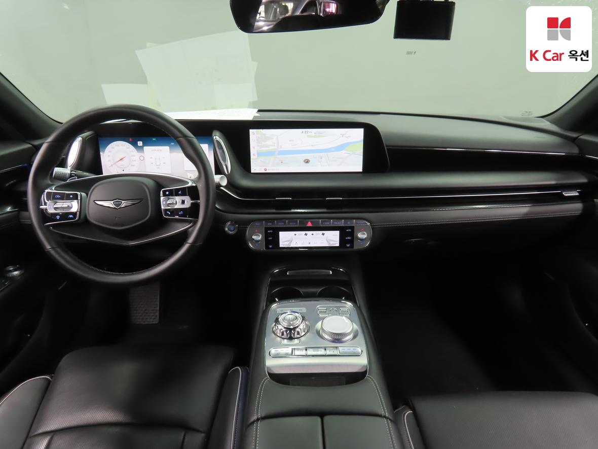Genesis G90 - 3