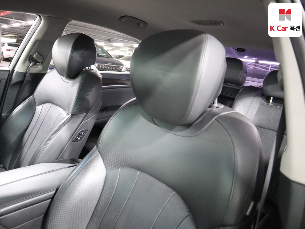 Genesis G80 - 19