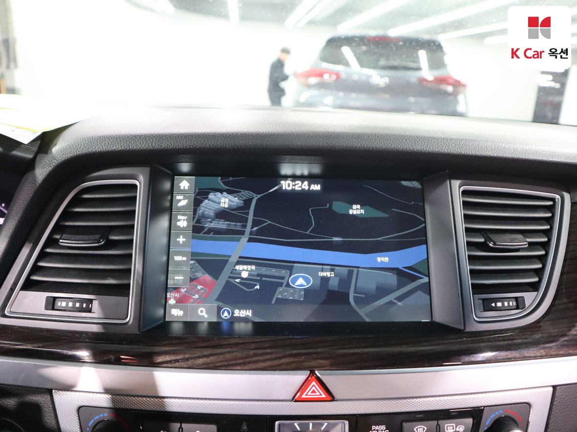 Genesis G80 - 14