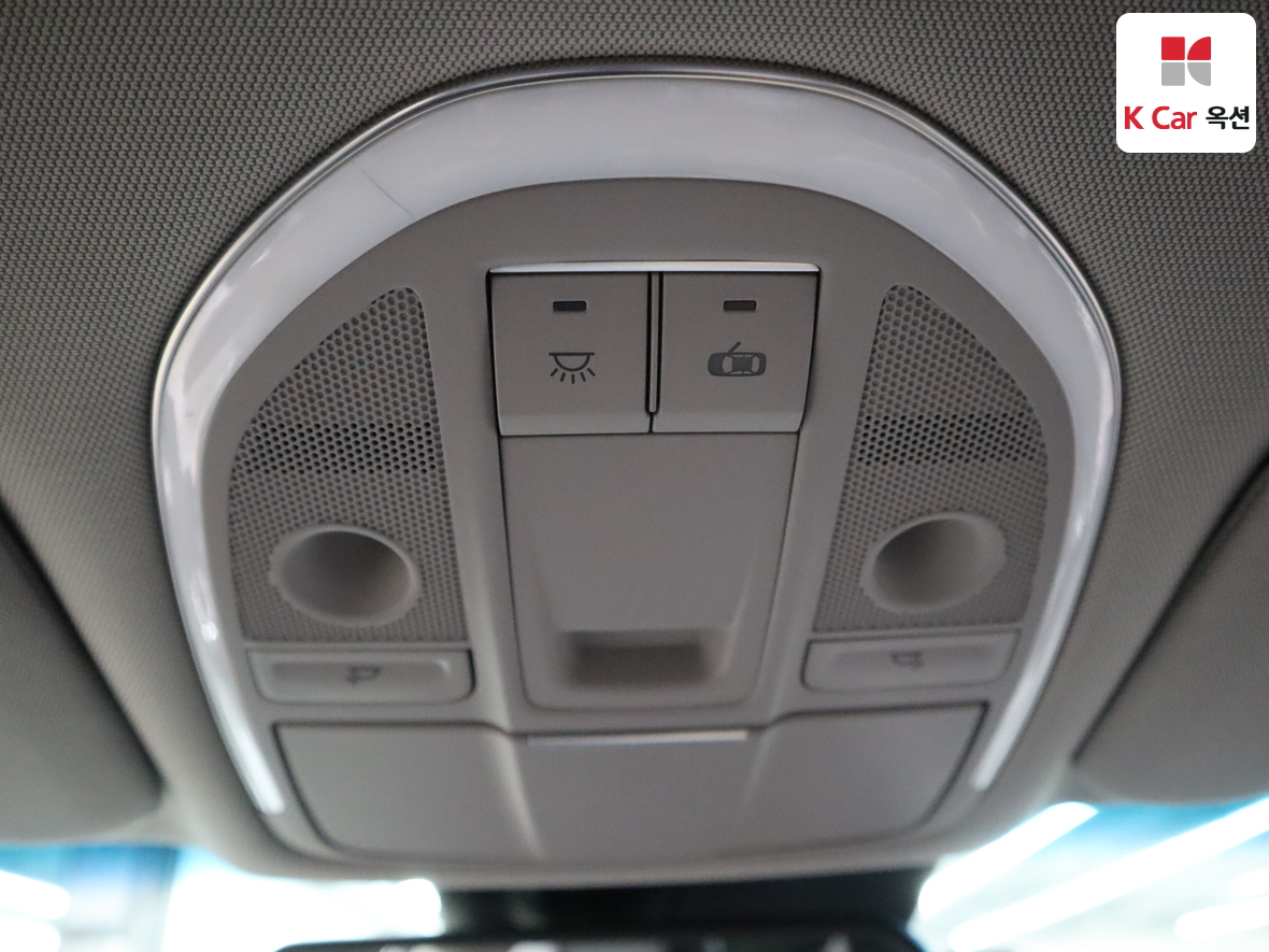 Genesis G80 - 12