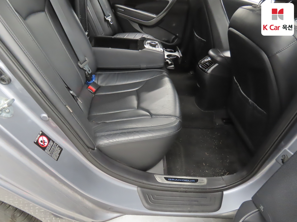Hyundai AZERA - 28