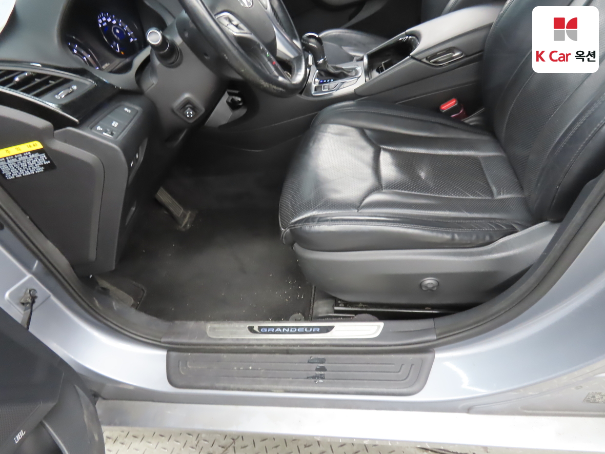 Hyundai AZERA - 18