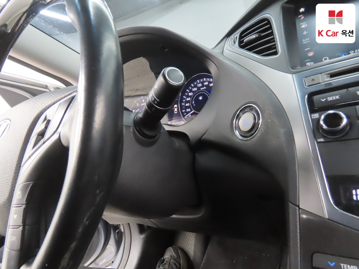 Hyundai AZERA - 11