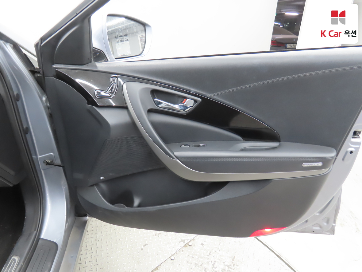 Hyundai AZERA - 29