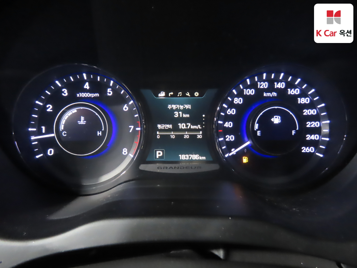 Hyundai AZERA - 5