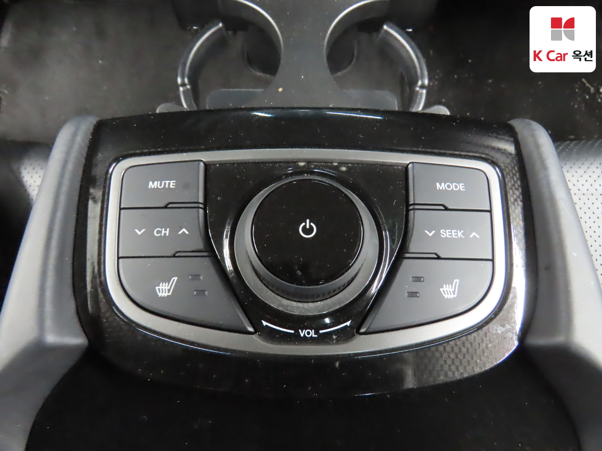 Hyundai AZERA - 24