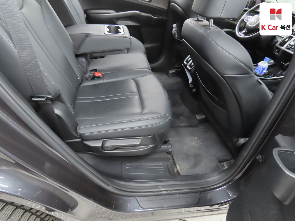 Kia Sorento - 28