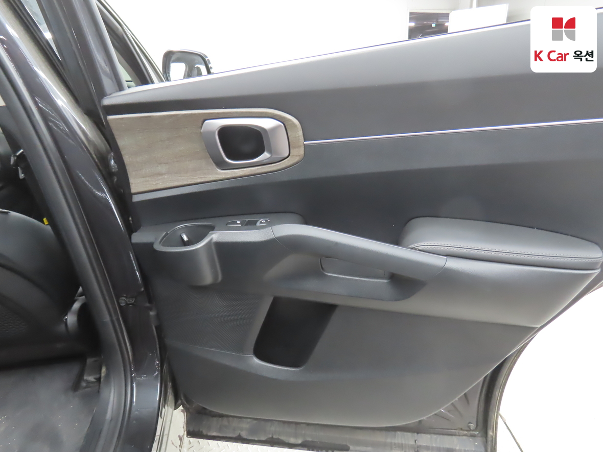 Kia Sorento - 27