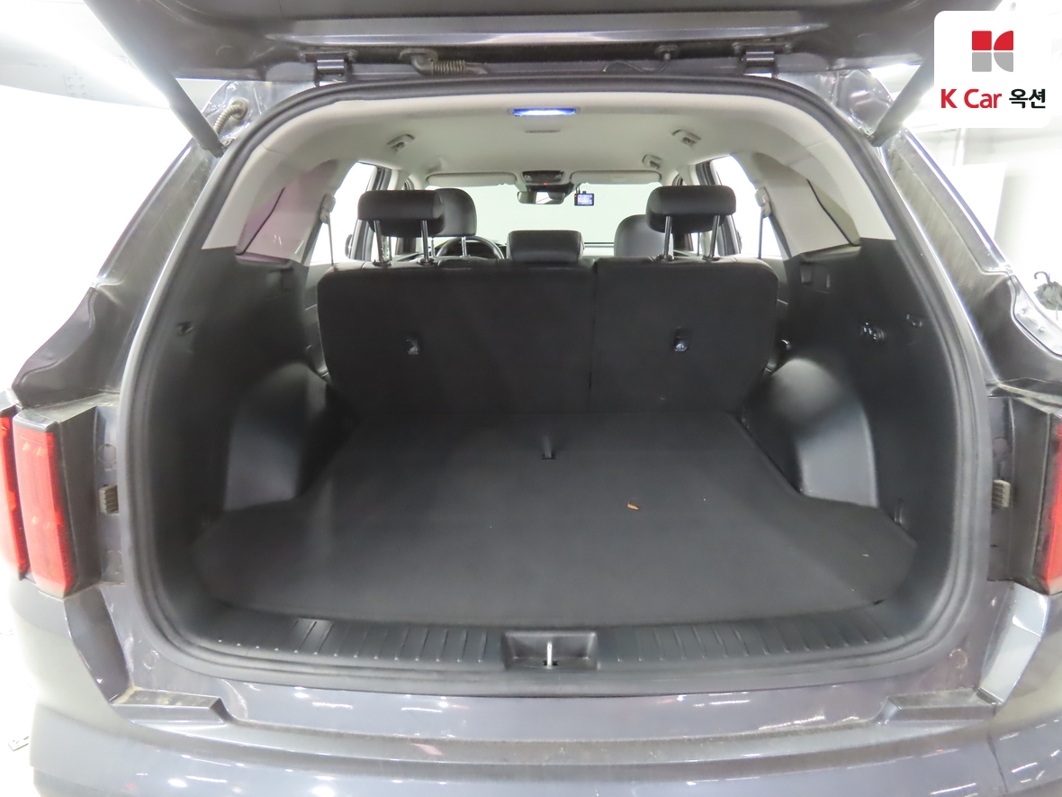 Kia Sorento - 25