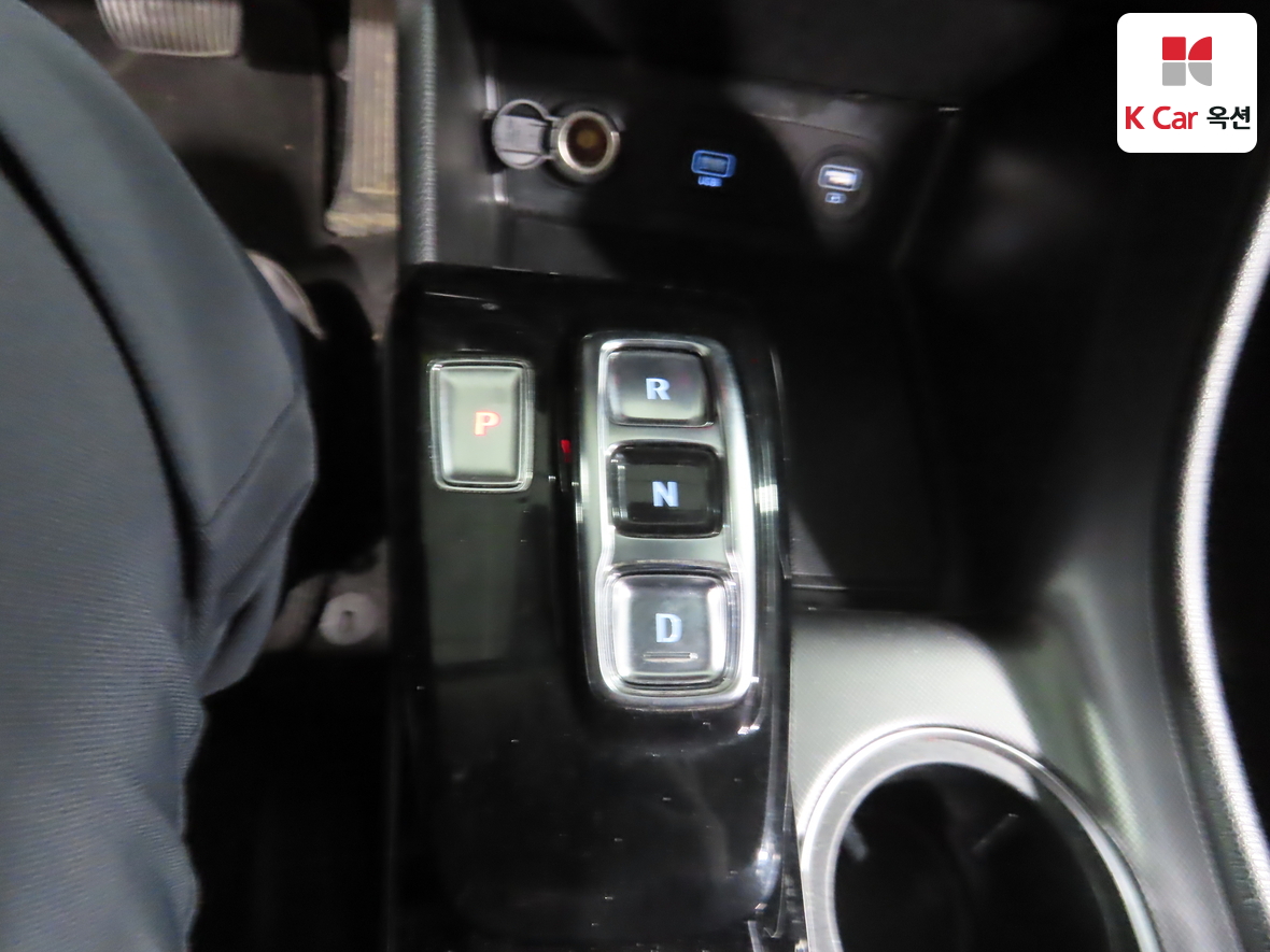 Hyundai Sonata - 16