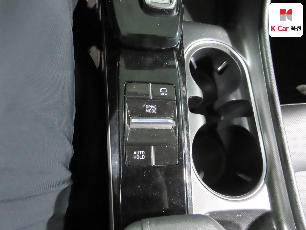 Hyundai Sonata - 17