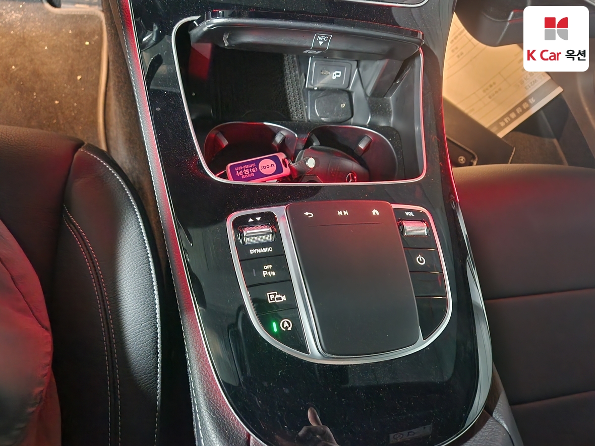 مرسيدس بنز إي كلاس 2021 - صورة 16