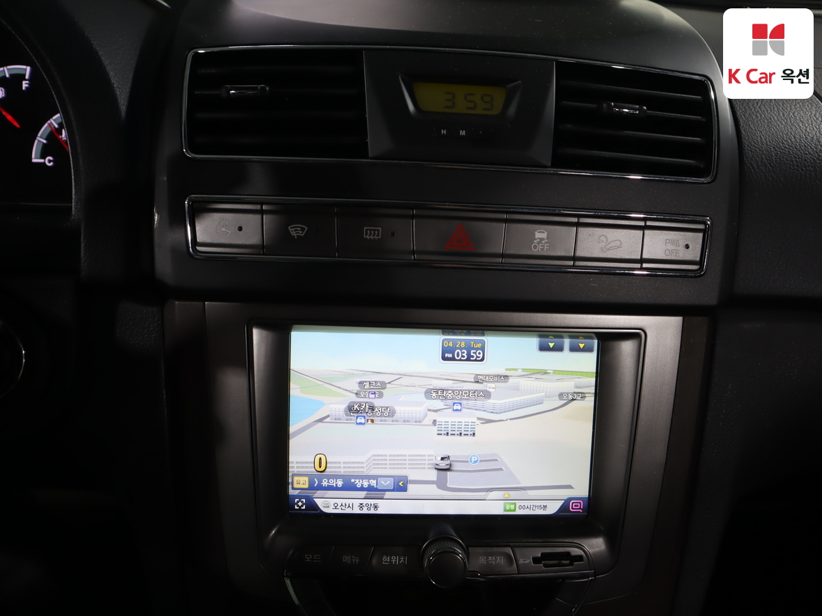 KG Mobility Rexton 2014 - Image 14