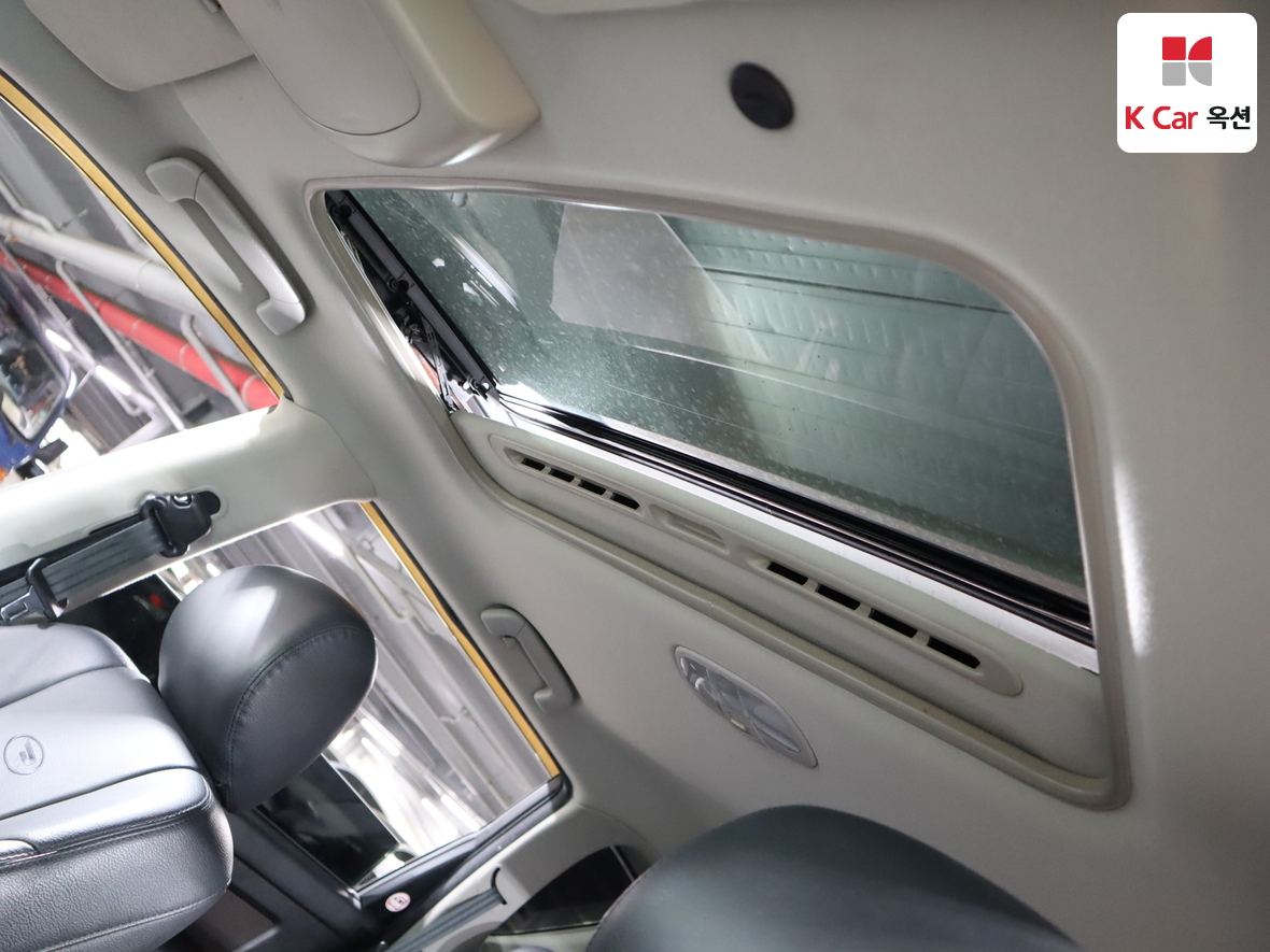 KG Mobility Rexton 2014 - Image 21