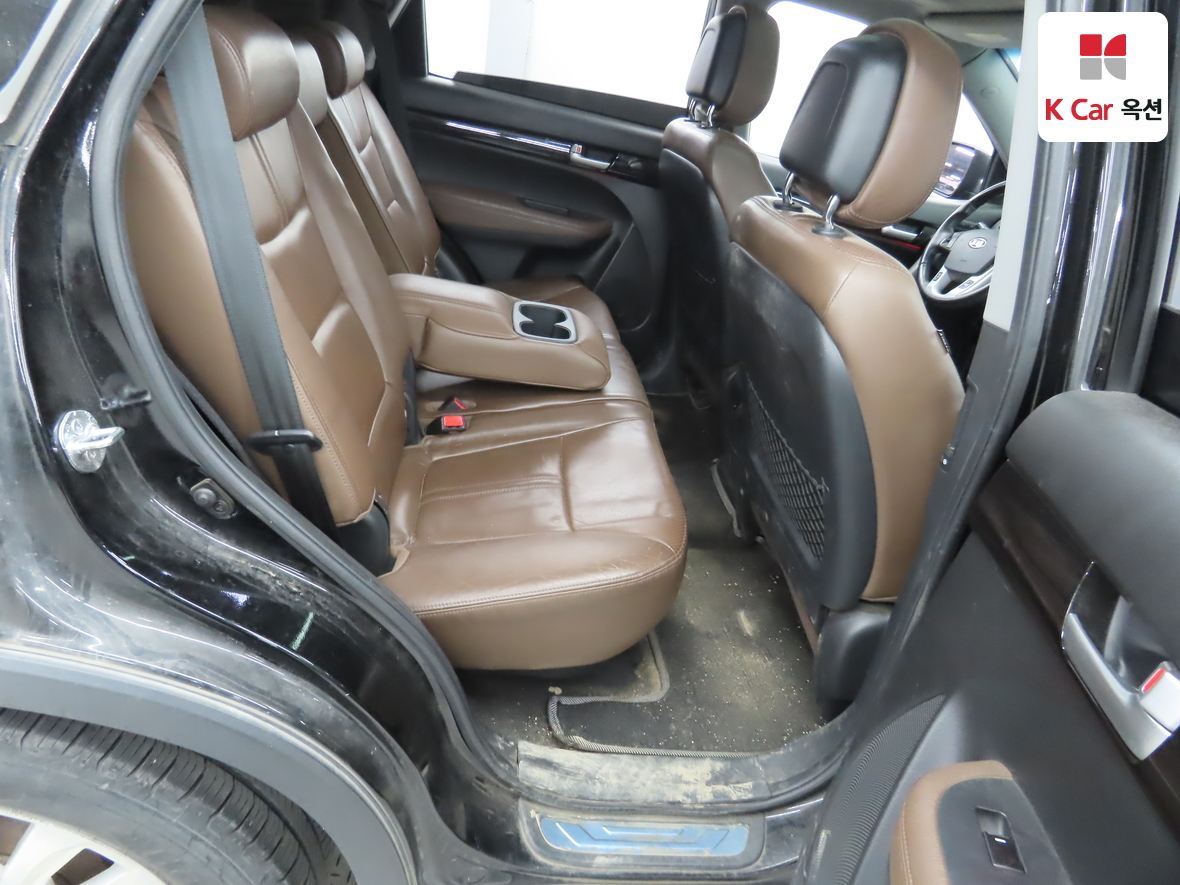 Kia Sorento - 29