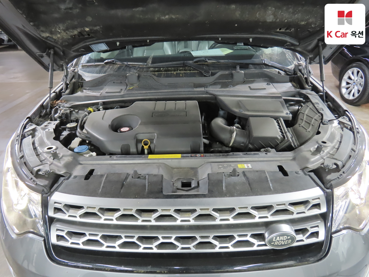 Land Rover Discovery - 36