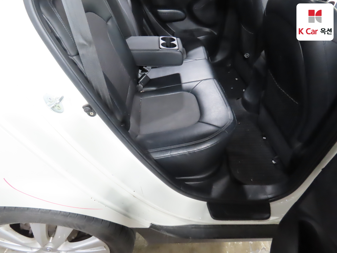Hyundai Tucson 2011 - Image 28