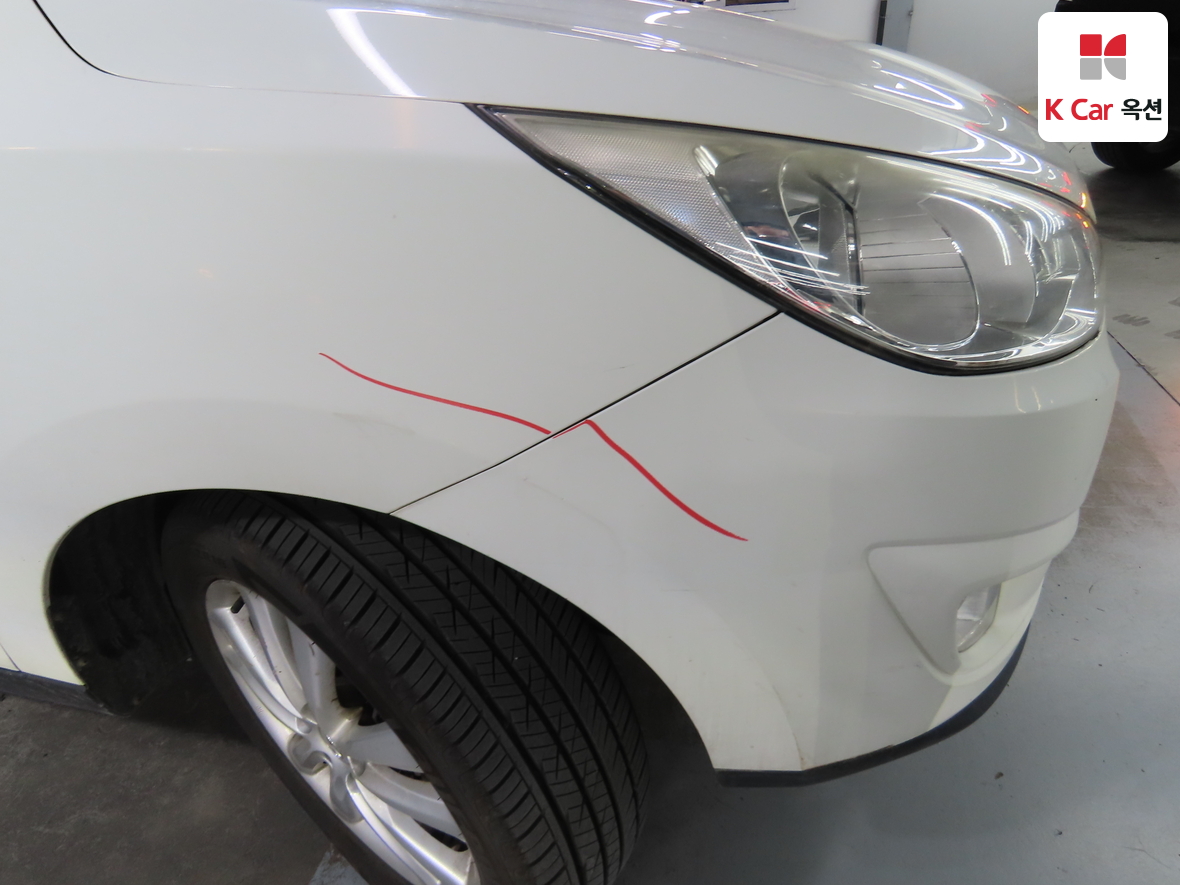 Hyundai Tucson 2011 - Image 45