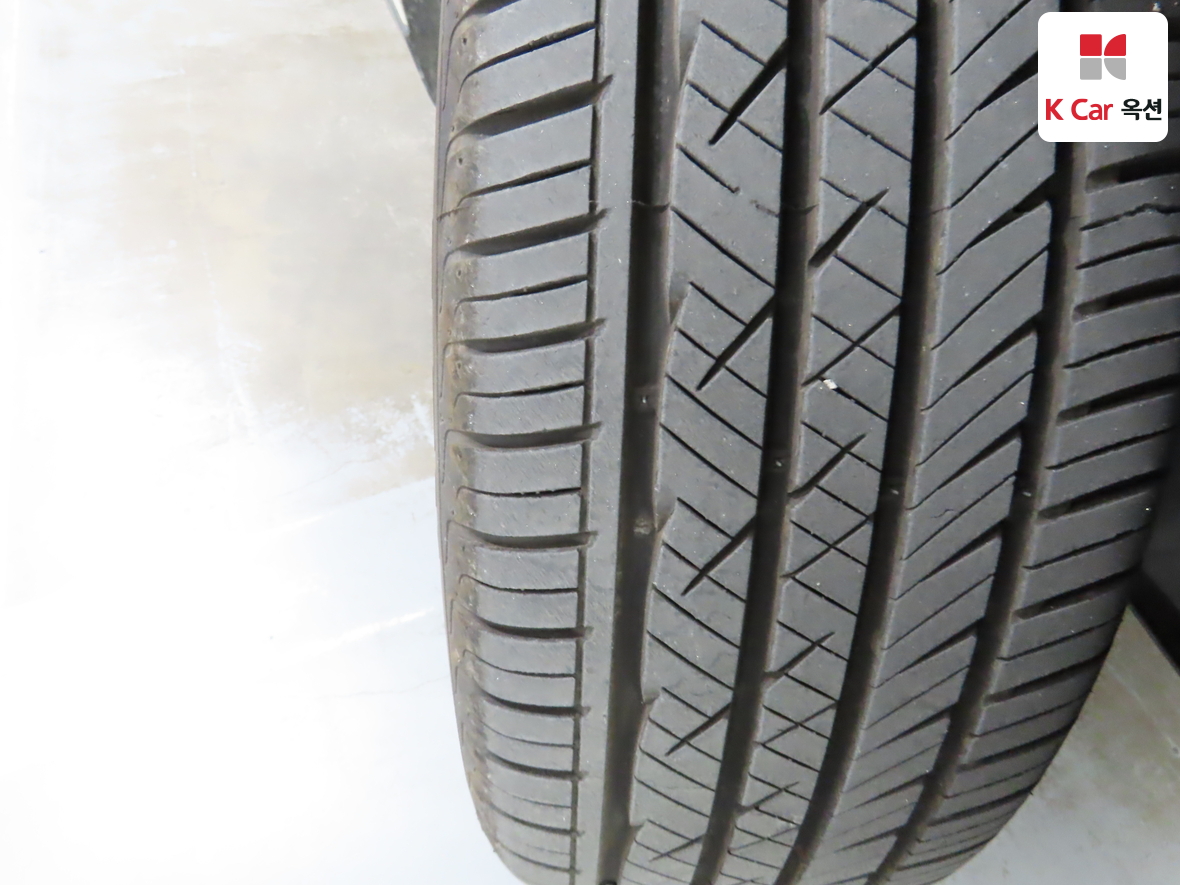 Hyundai Tucson 2011 - Image 32