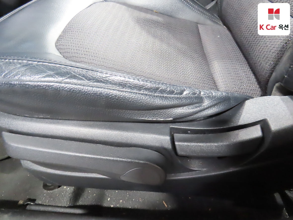 Hyundai Tucson 2011 - Image 19