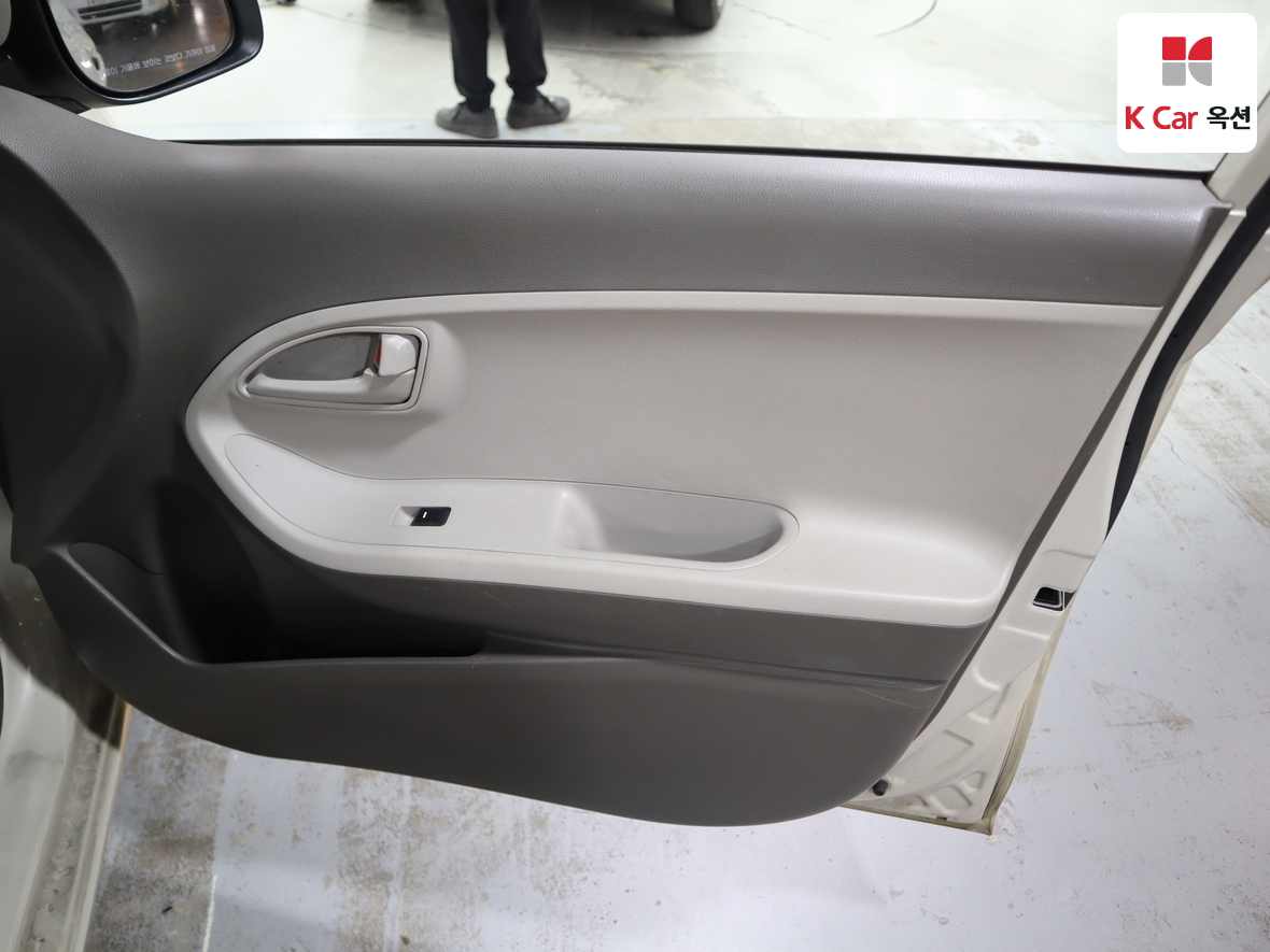 Kia Morning 2012 - Image 26