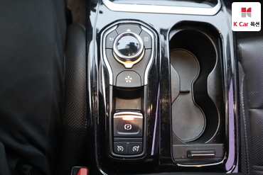 2019 - renault sm6