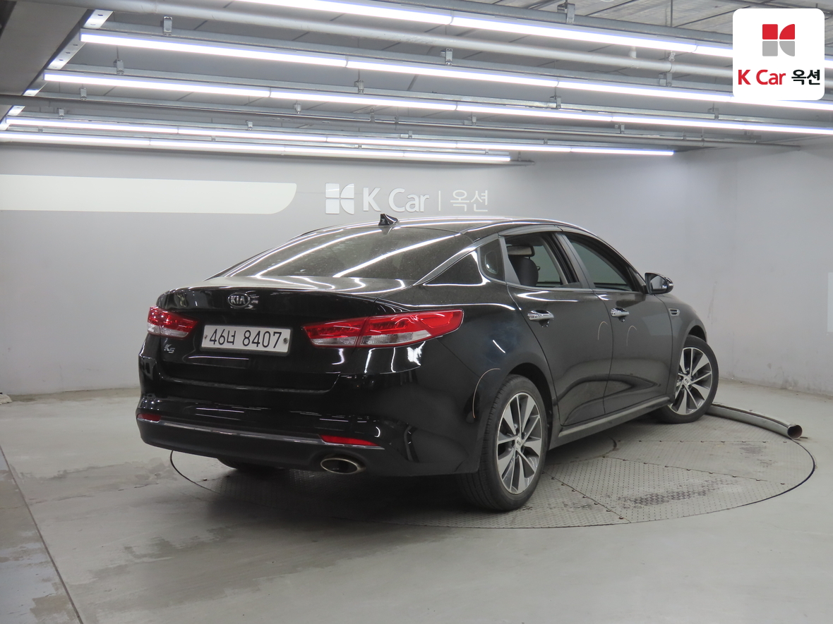 Kia K5 2018 - Image 2