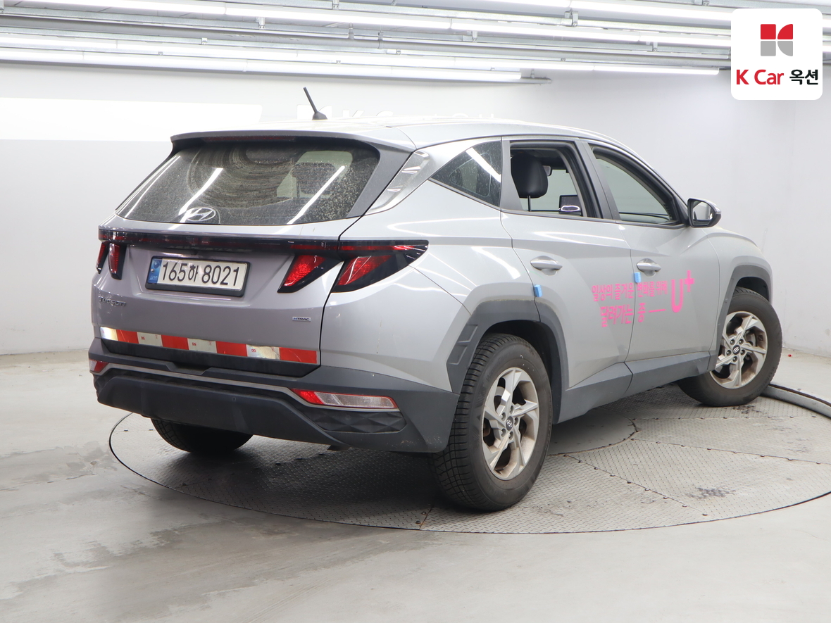 Hyundai Tucson - 2