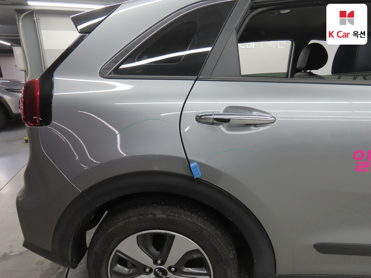 Kia Niro - 39