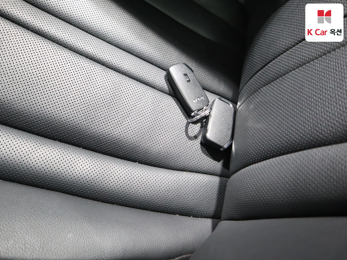 Kia K8 2023 - Image 17