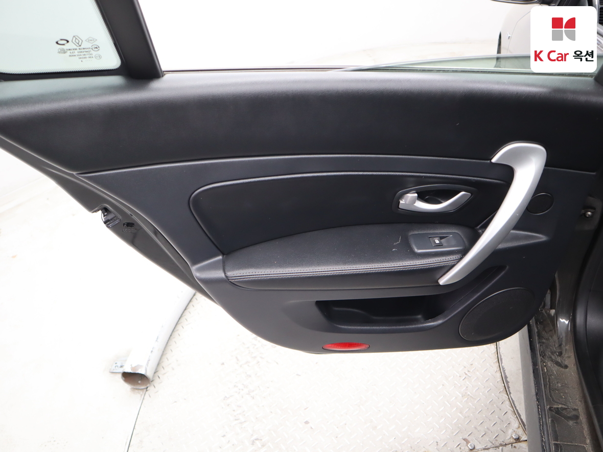 Renault Korea SM5 (New) 2014 - Image 22