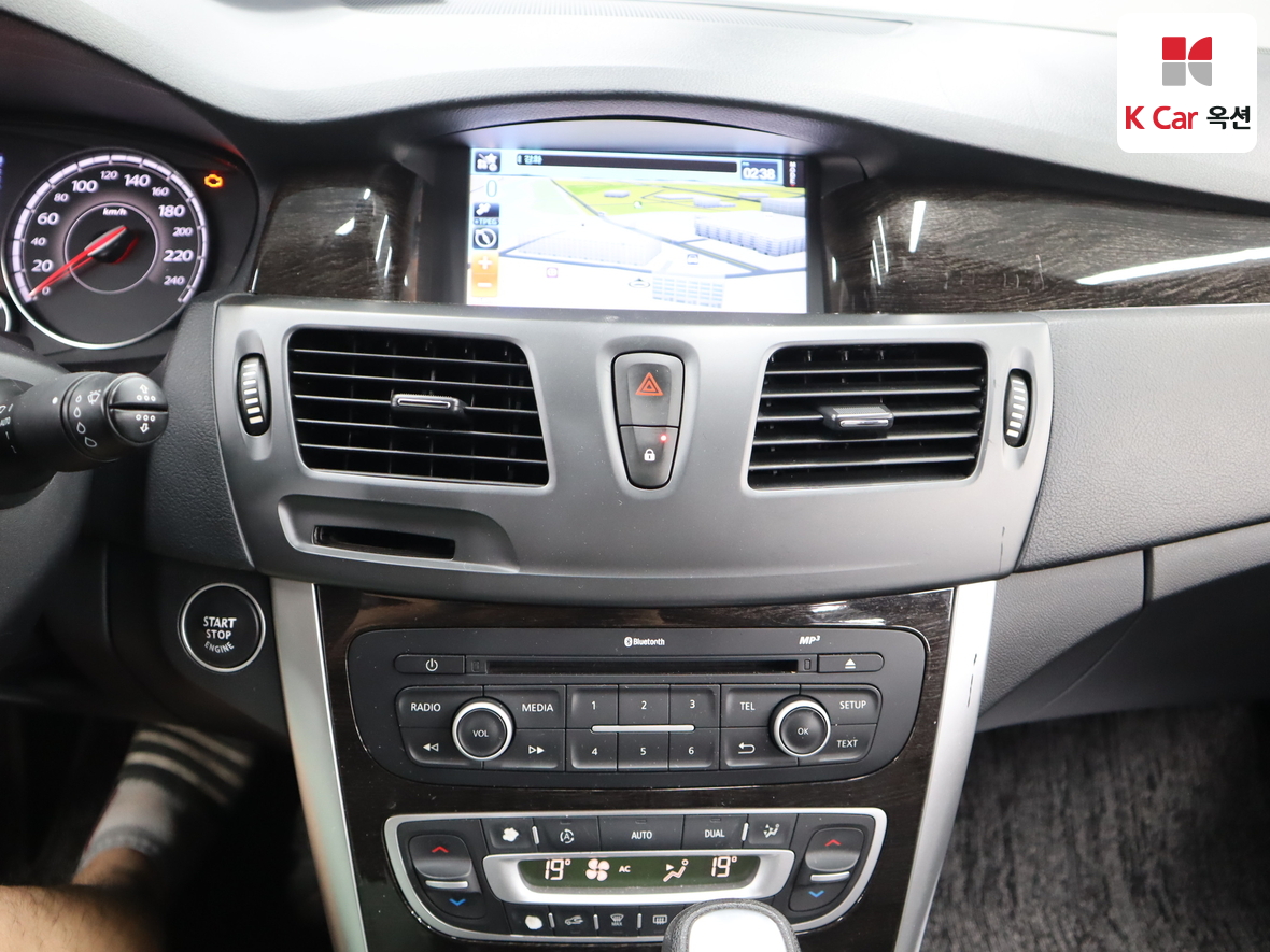 Renault Korea SM5 (New) 2014 - Image 6