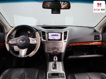 2011 - subaru legacy