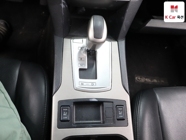 2011 - subaru legacy